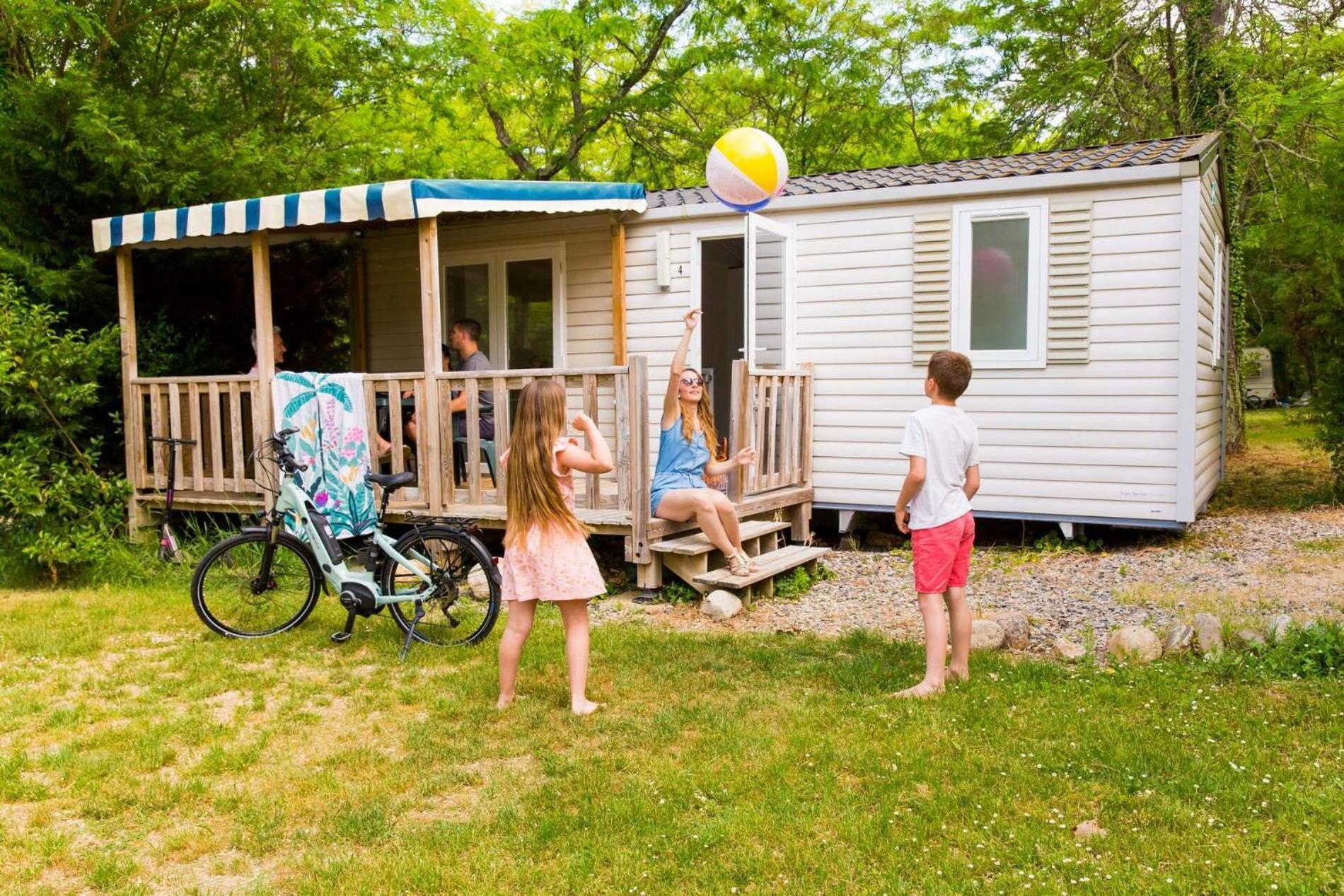 Camping La Chapouliere Ruoms Kültér fotó