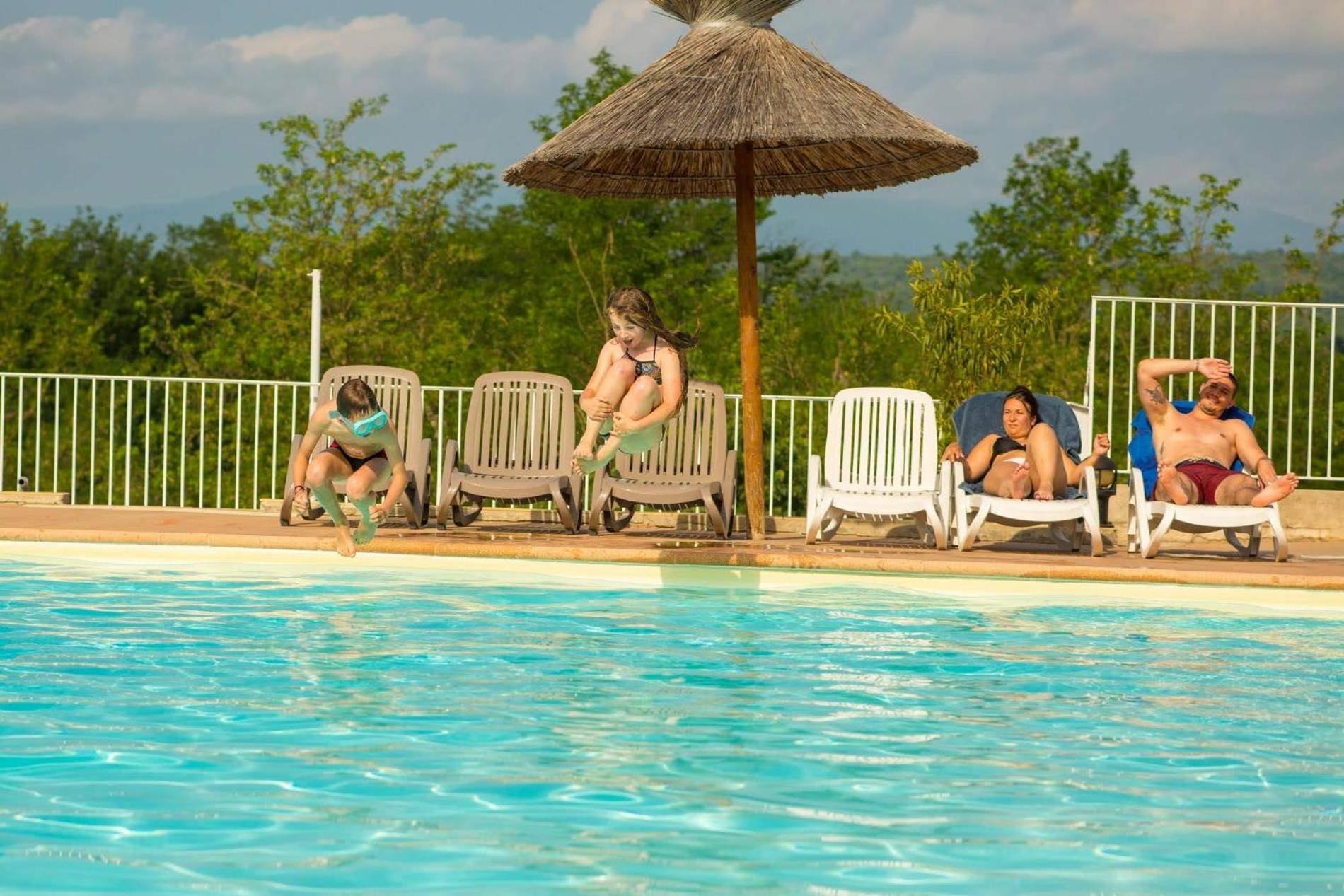 Camping La Chapouliere Ruoms Kültér fotó